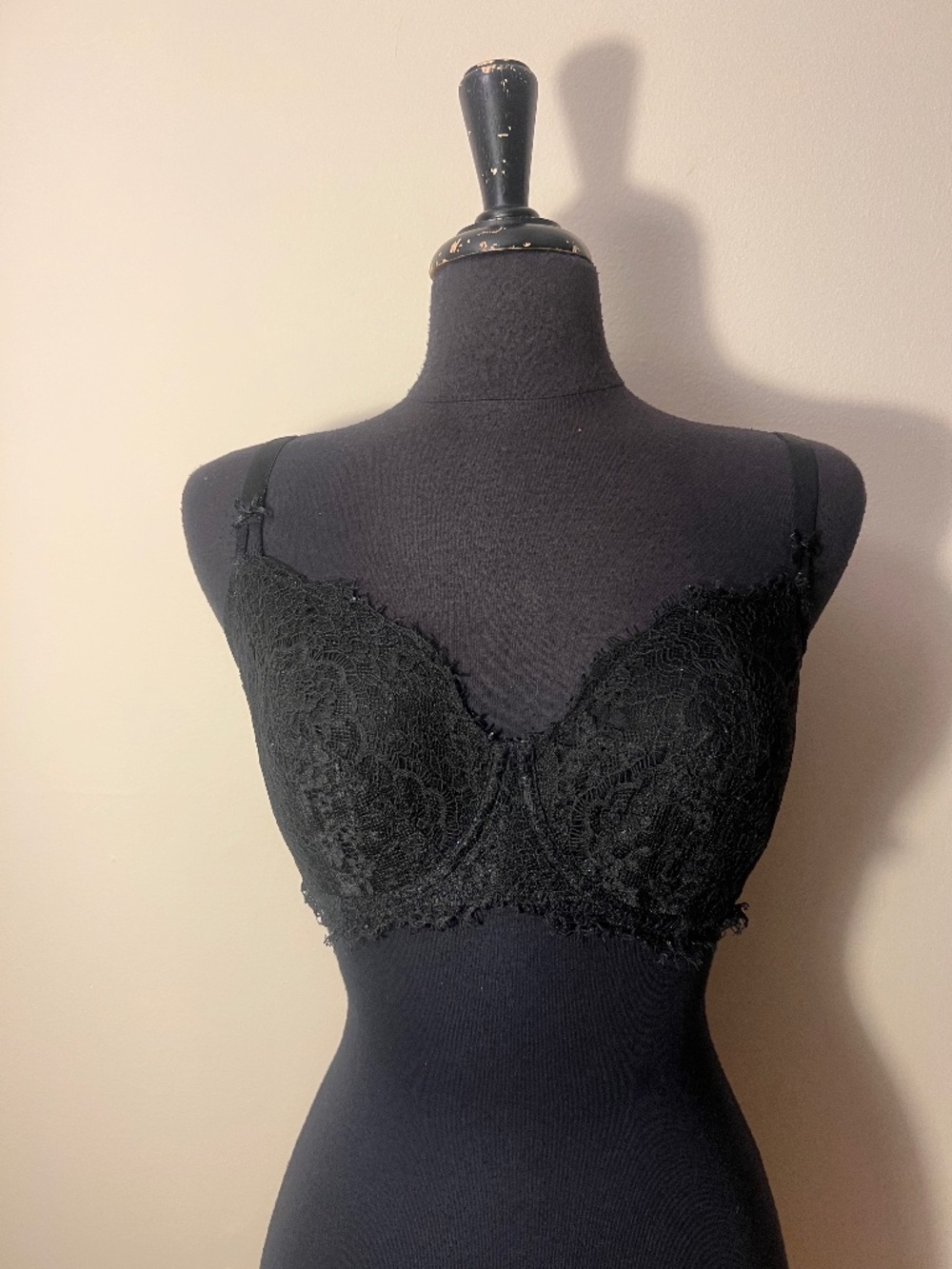 Victoria's Secret Dream Angel Lace Bra 36DDD